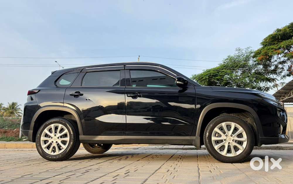 Toyota Urban Cruiser 2023 Hyryder Petrol