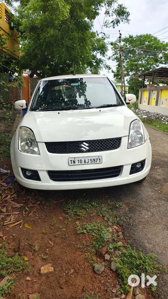 Maruti Suzuki Swift Dzire Tour 2012 Diesel 172000 Km Driven