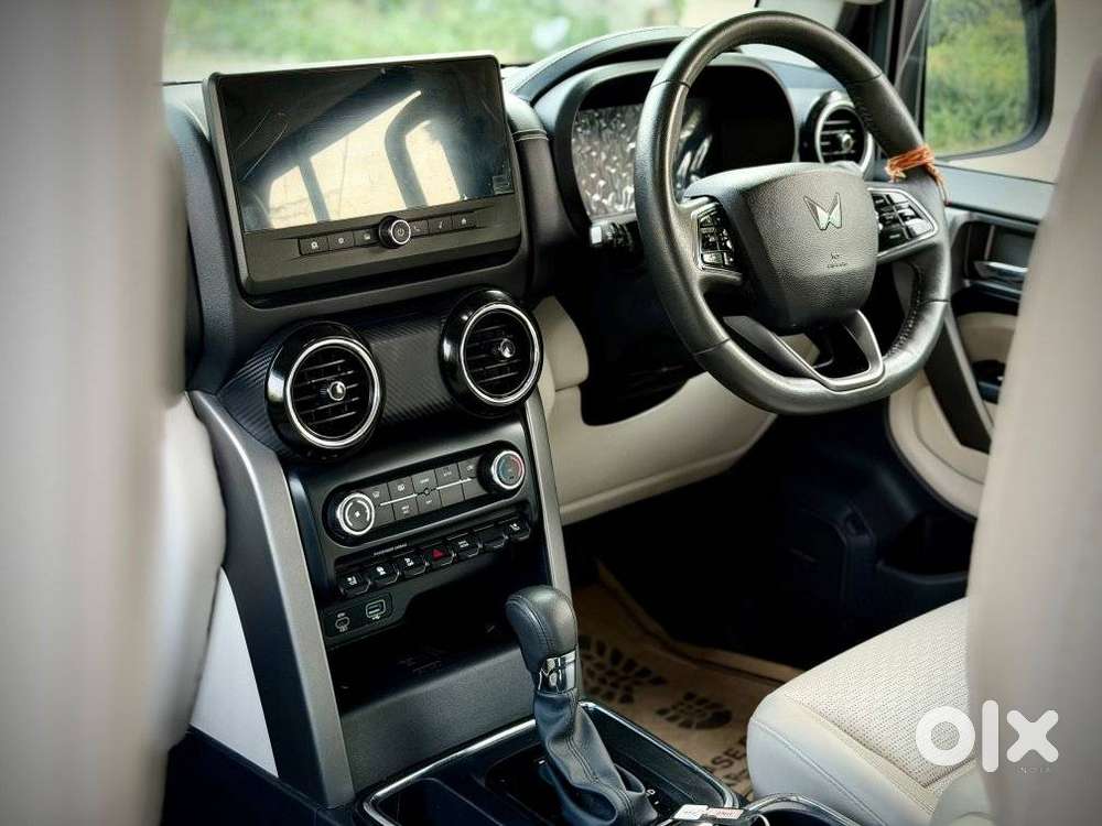 Mahindra Thar Roxx Ax7 L Petrol At 2wd, 2025, Petrol