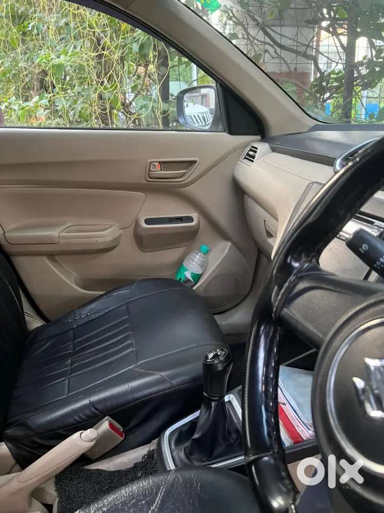 Maruti Suzuki Dzire 2023 Cng & Hybrids 130000 Km Driven