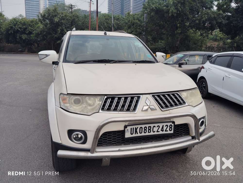 Mitsubishi Pajero Sport 2.5 Manual, 2013, Diesel