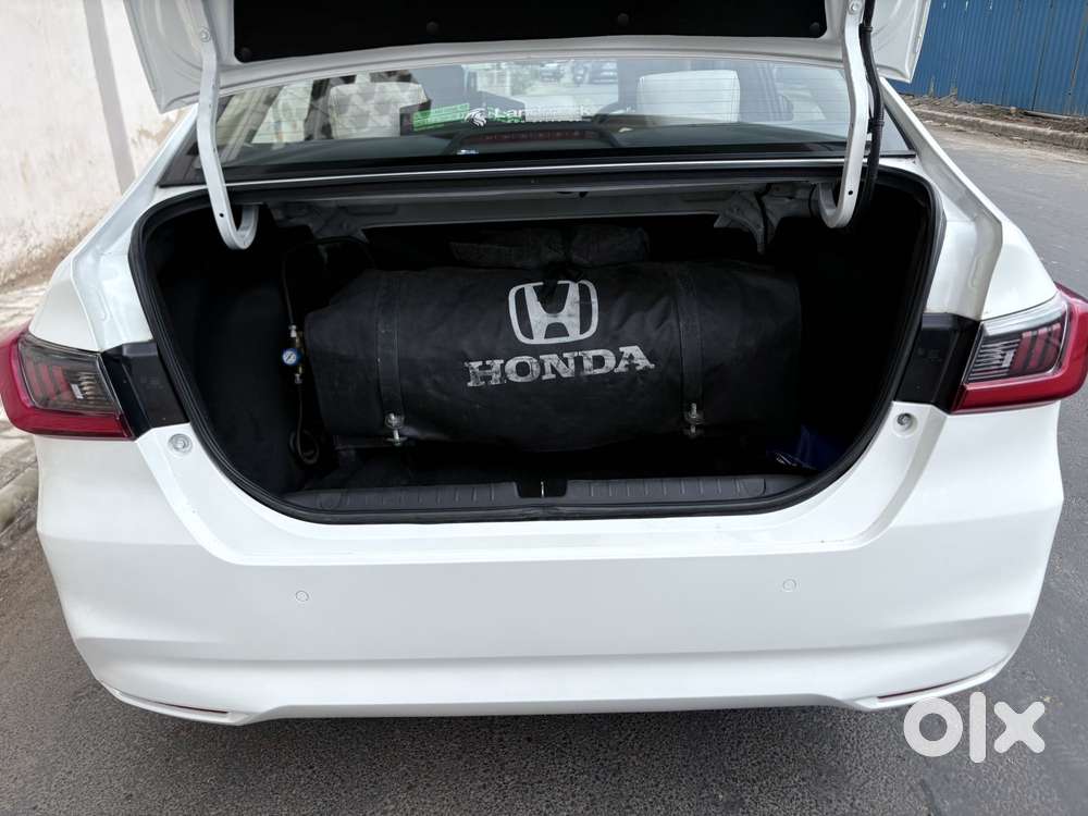 Honda Amaze Vx 1.2 Petrol Cvt, 2025, Cng & Hybrids
