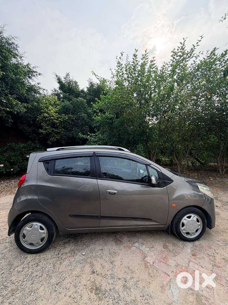 Chevrolet Beat Lt Petrol 2013