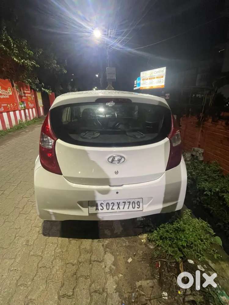 Hyundai Eon Magna + 2018