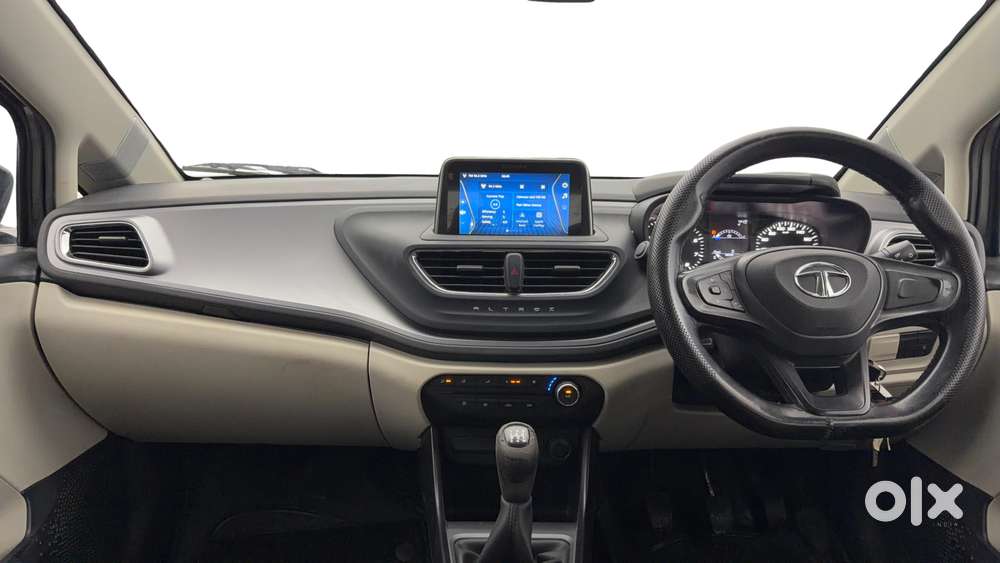 Tata Altroz Xm Plus Petrol, 2023, Petrol