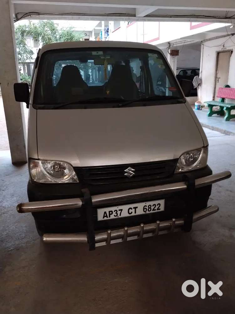 Maruti Eeco 5 Seater With Ac. No Works Are Pending.