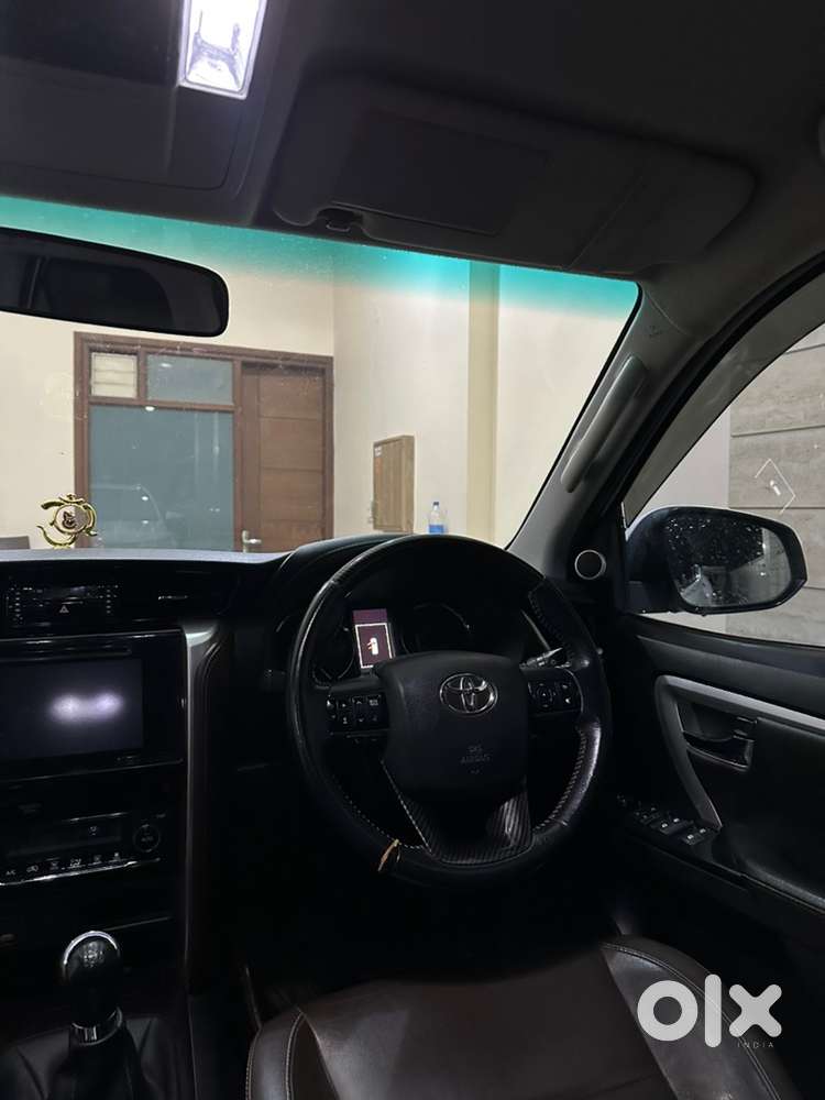 Toyota Fortuner 2017 Diesel Manual