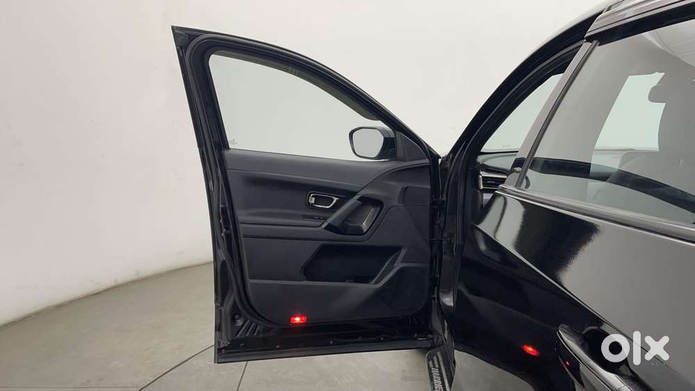 Tata Harrier Xz Plus Dark Edition, 2022, Diesel