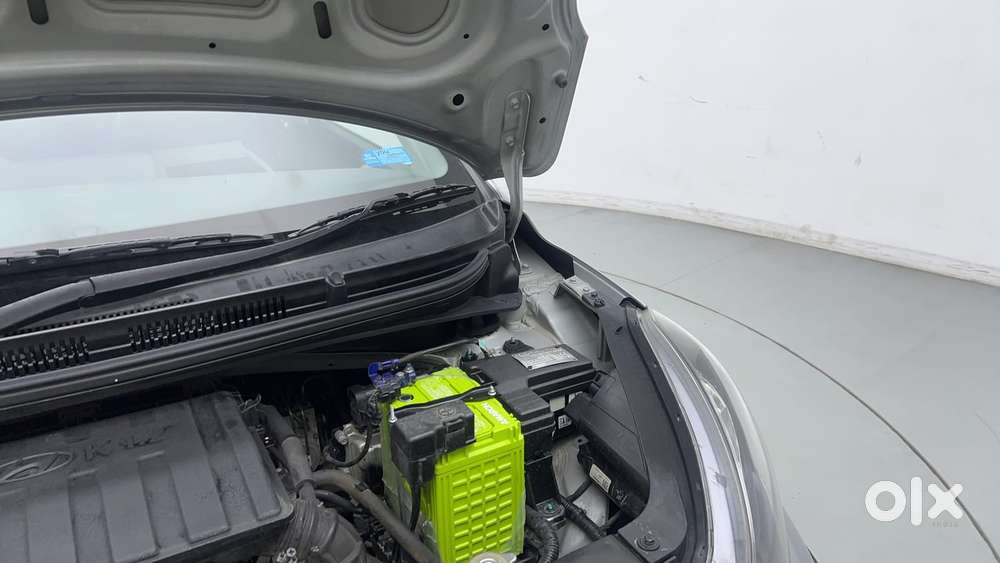 Hyundai Aura 1.2 Sx Cng, 2023, Cng & Hybrids