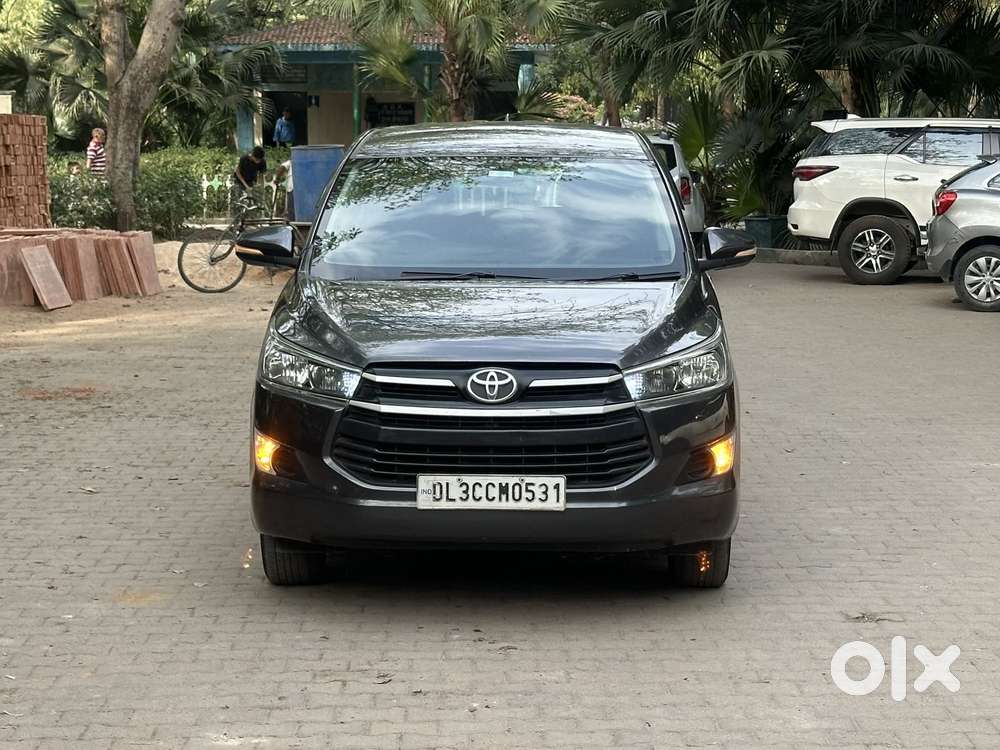 Toyota Innova Crysta 2.4 Gx Mt, 2017, Diesel