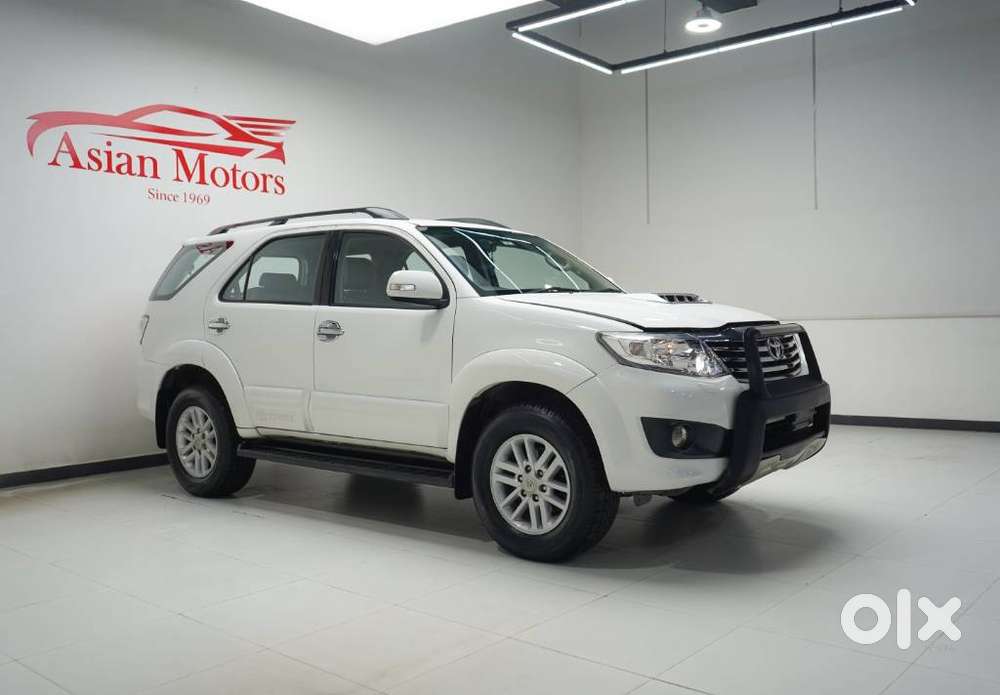 Toyota Fortuner 3.0 4x2 Mt, 2014, Diesel