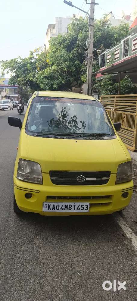 Selling Wagonr 2004 Model Fc Insurance Runing Good Condition