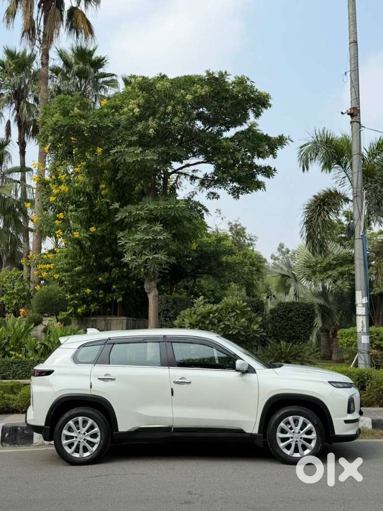 Maruti Suzuki Grand Vitara 1.5 Delta Cng, 2023, Cng & Hybrids