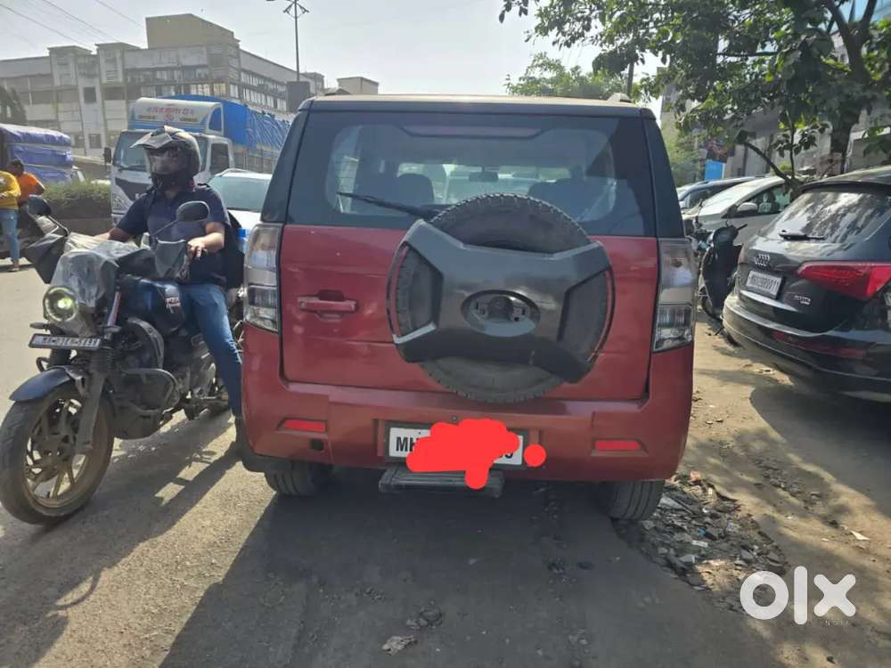 Mahindra Tuv 300 2016 Diesel Model Urgent Sell