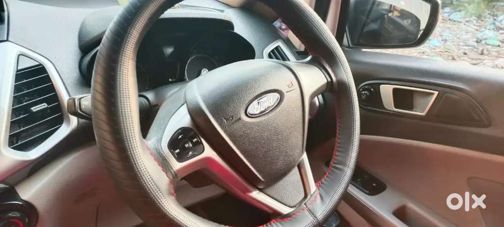 Ford Ecosport 2015 Petrol 117000 Km Driven