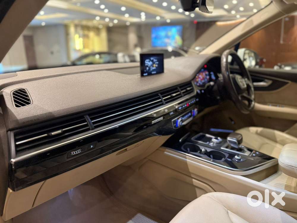 Audi Q7 3.0 Premium Plus 55 Tfsi, 2019, Petrol