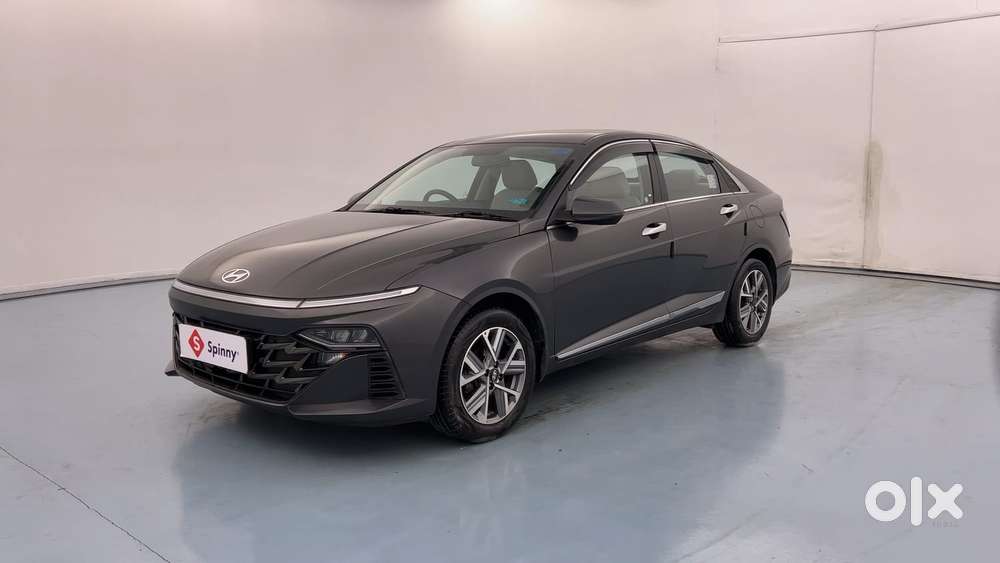 Hyundai Verna 1.5 Sx (o) Petrol Mt, 2023, Petrol