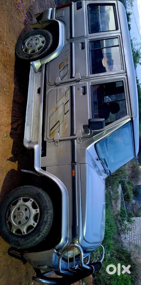 Mahindra Bolero 2.5 Sle Diesel Manual 215