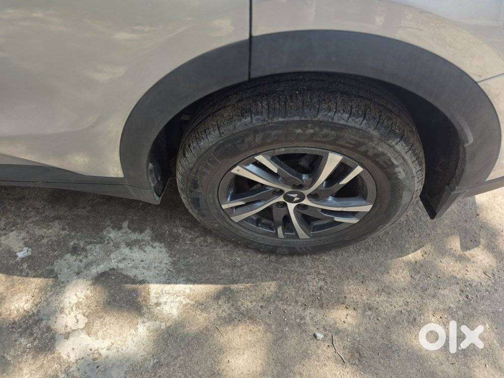 Mahindra Xuv700 2.2 Ax 5 Diesel At 7 Str, 2023, Diesel