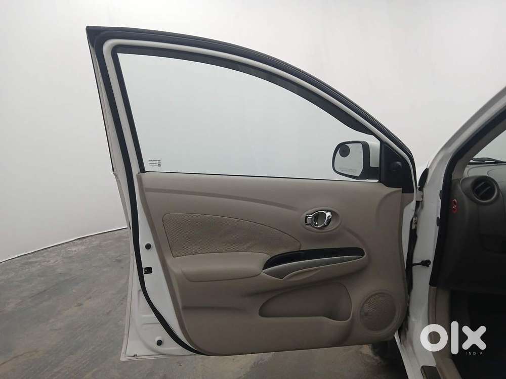 Nissan Sunny Xv, 2014, Petrol