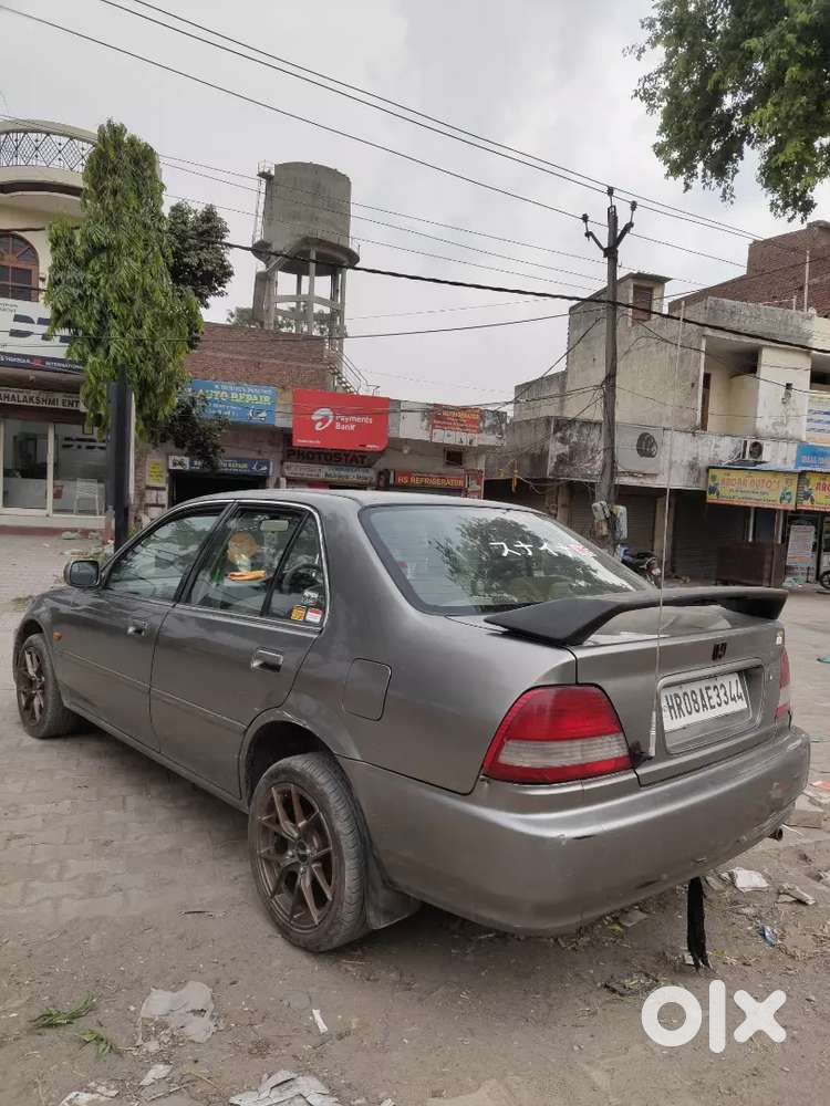 Honda City Petrol Manual 2nd Owner 2004