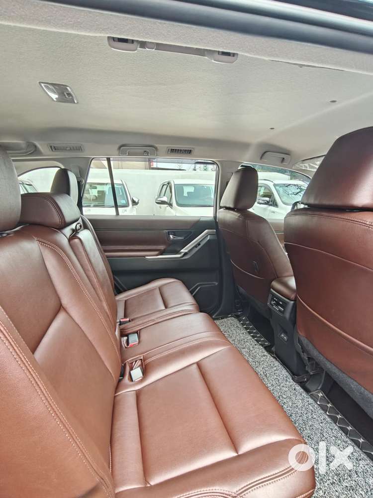 Toyota Innova Hycross Gx (o), 2024, Petrol