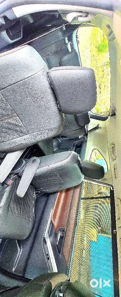Toyota Innova Hycross 2024