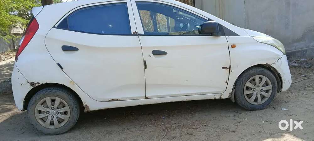 Hyundai Eon Magna 2013