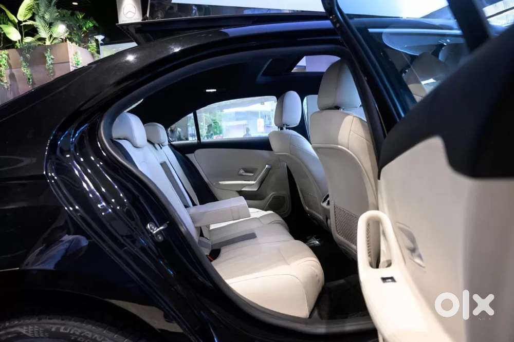 Mercedes-benz A-class Limousine 200, 2025, Petrol