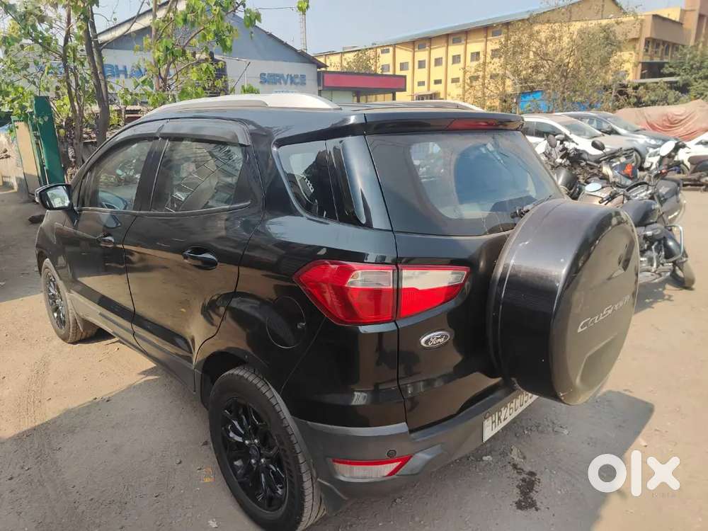 Ecosport Showroom Maintained Titanium Petrol 2015