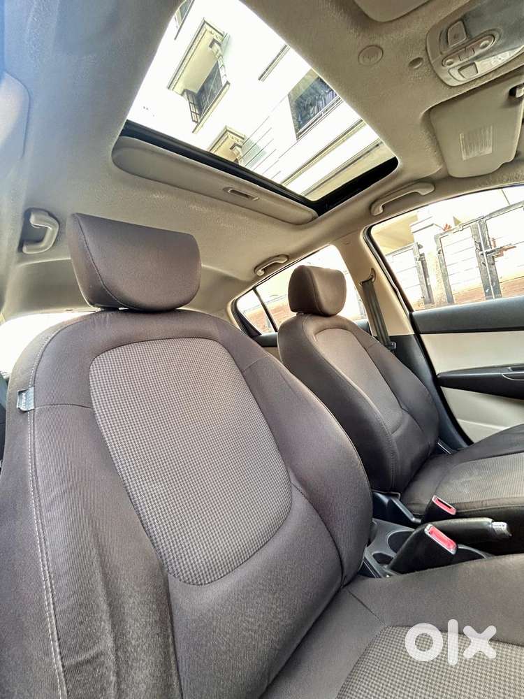 Hyundai I20 Asta (o) 1.2 Mt, 2012, Petrol