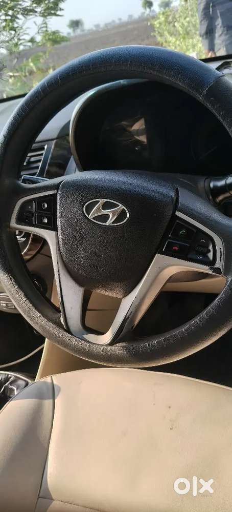 Good Condition Verna 2.4 Lakh Price Akola Maharashtra Second Top Model
