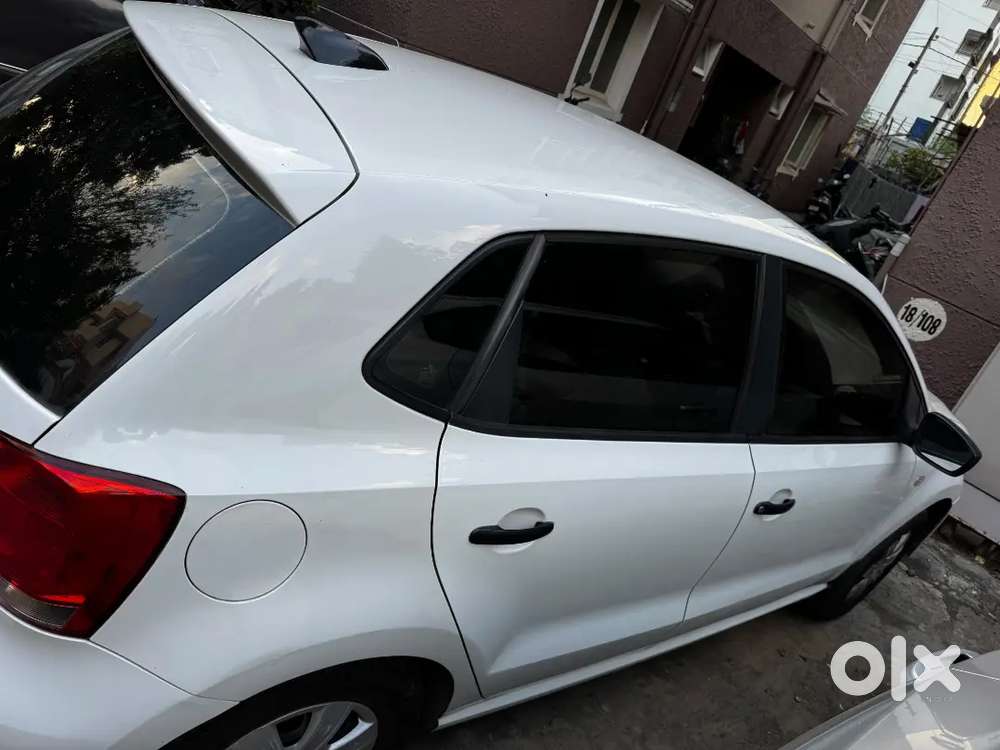Volkswagen Polo 2011 Car