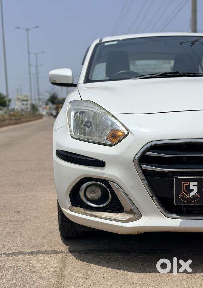 Maruti Suzuki Swift Dzire 1.3 Vxi, 2021, Petrol