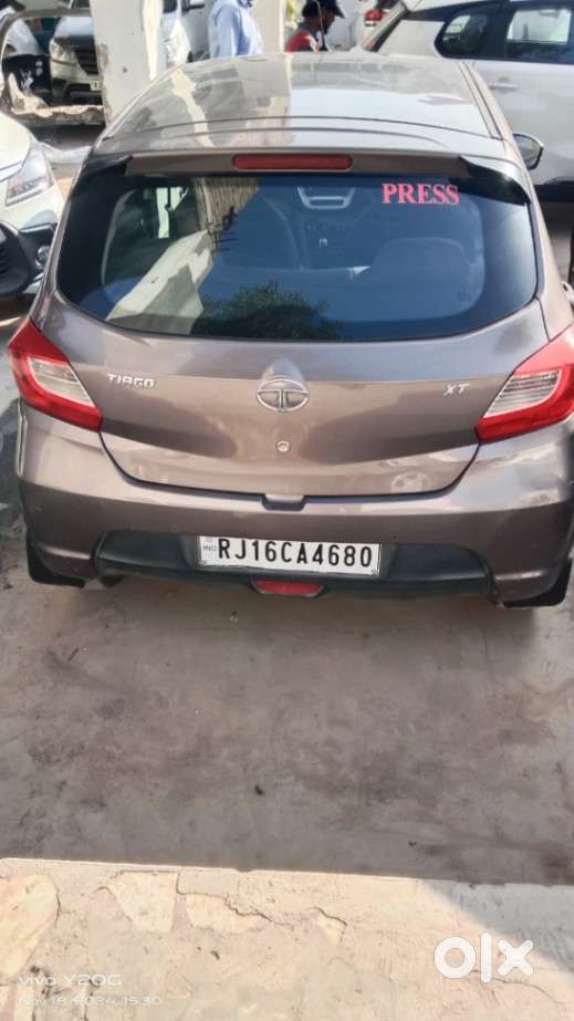 Tata Tiago 1.2 Revotron Xt, 2016, Petrol
