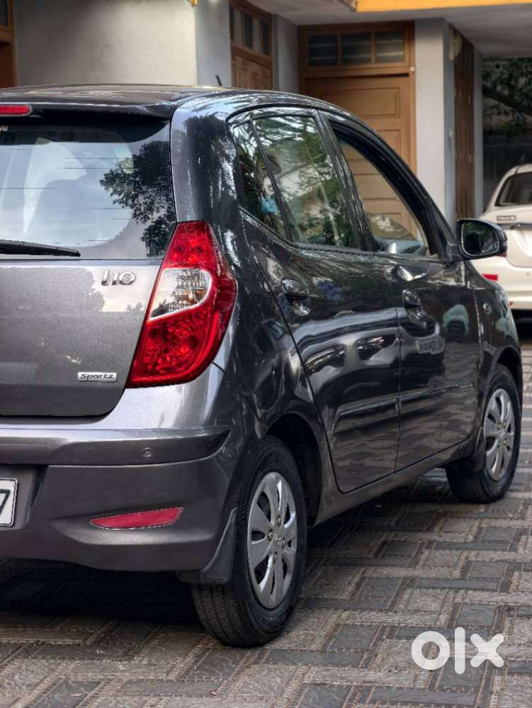 Hyundai I10 Sportz 1.2 Automatic Kappa2, 2011, Petrol