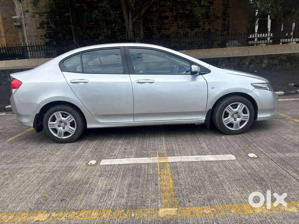 Honda City 1.5 E Mt, 2010, Petrol