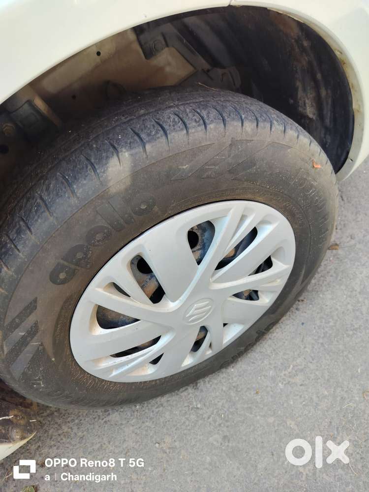Maruti Suzuki Swift Vxi 1.2 Abs Bs-iv, 2016, Petrol