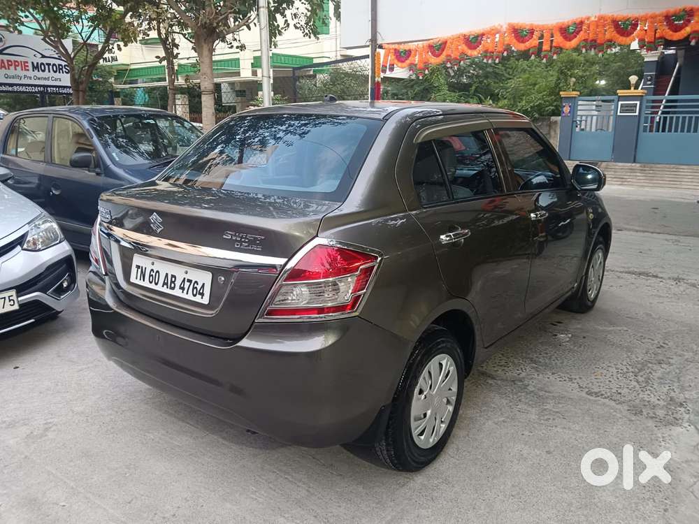 Maruti Suzuki Swift Dzire Lxi Option, 2017, Petrol