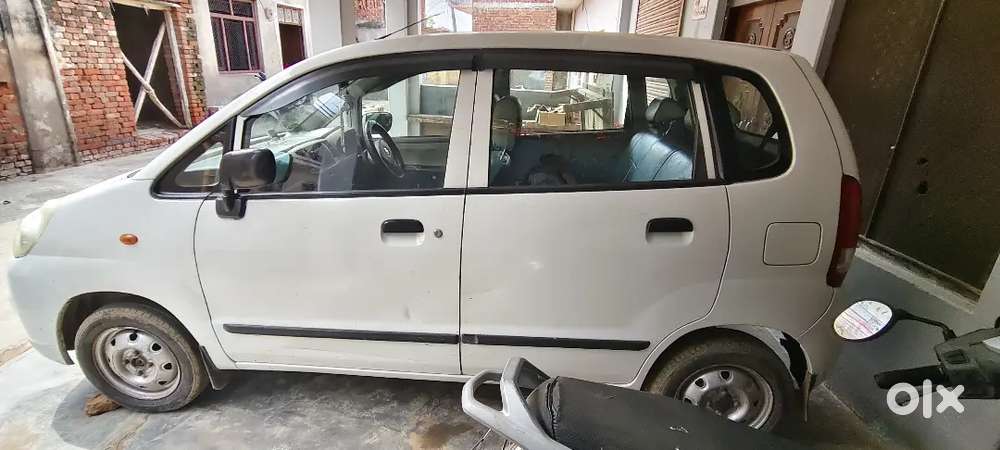 Maruti Suzuki Zen Estilo 2012 Lxi Bs Iv