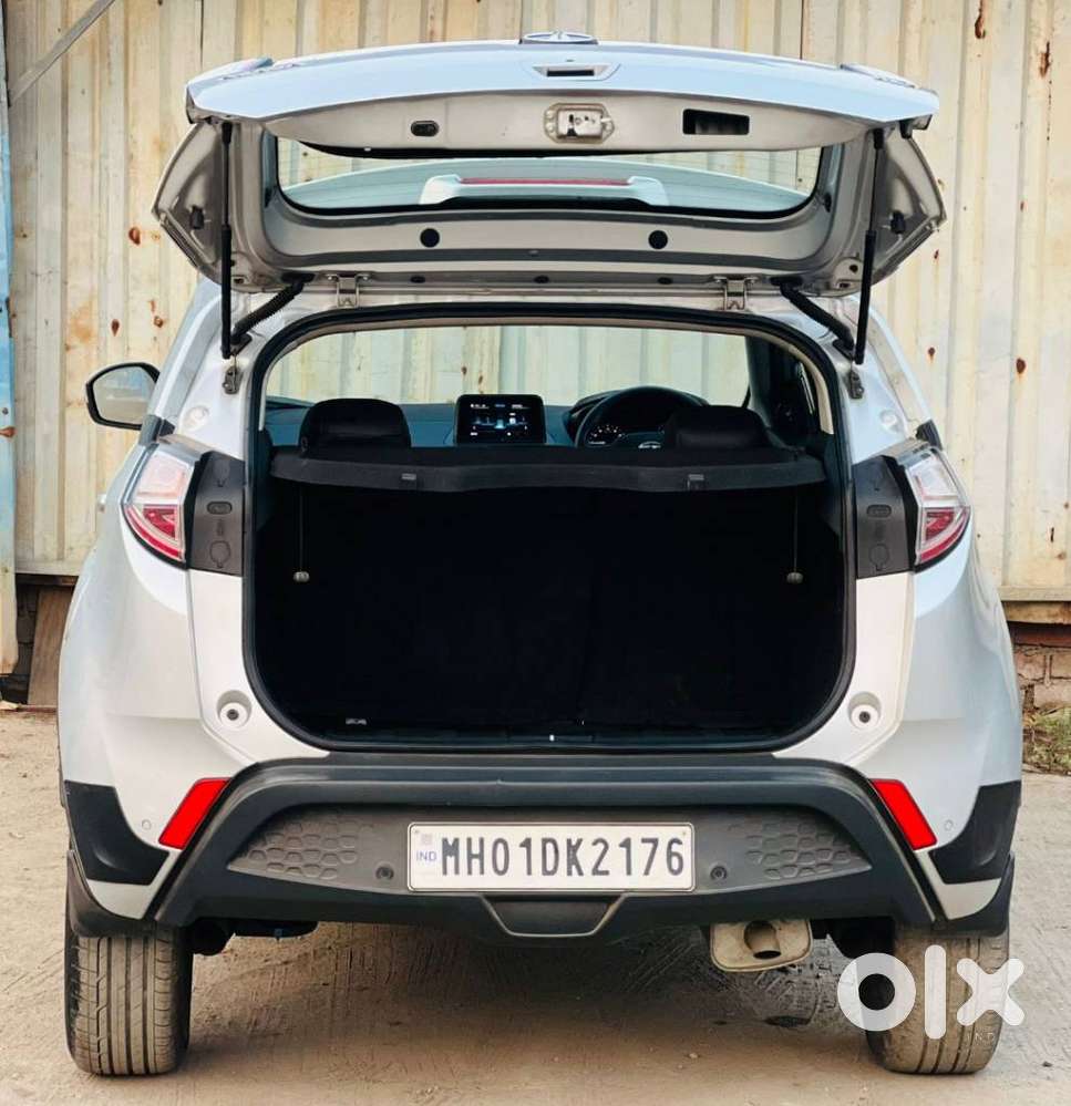 Tata Nexon Amt Xza Plus, 2019, Petrol