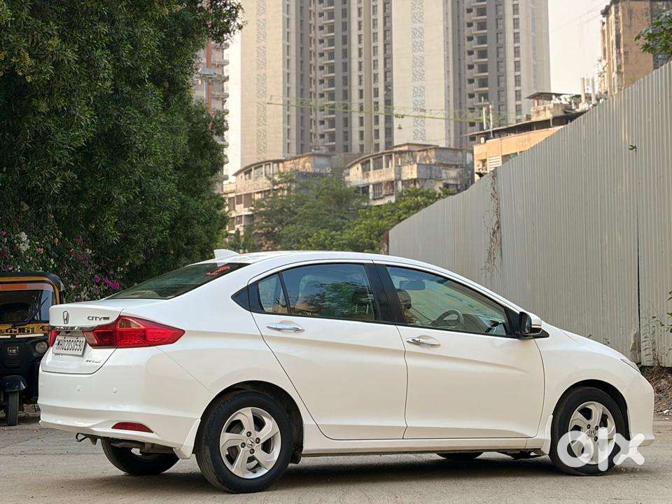 Honda City 2011-2013 1.5 V At Sunroof, 2014, Petrol