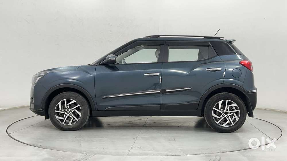 Mahindra Xuv300 W8 Option, 2022, Petrol
