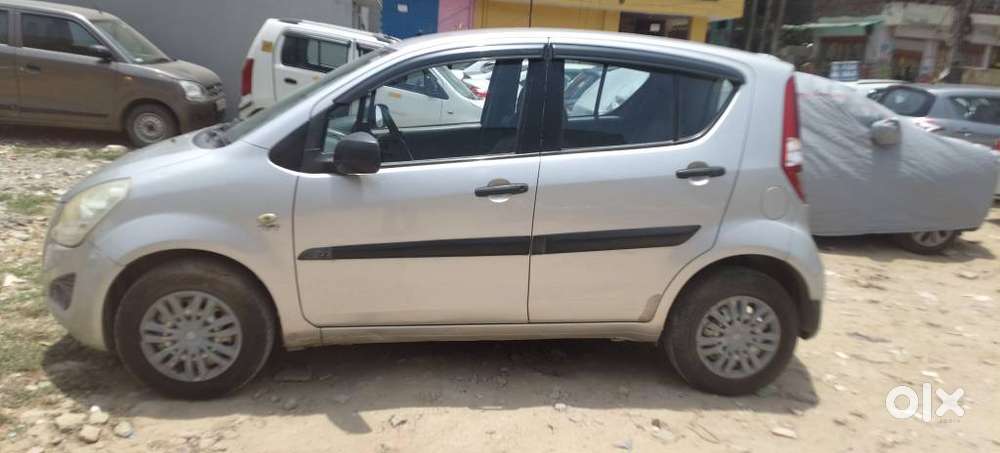 Maruti Suzuki Ritz Lxi, 2013, Petrol
