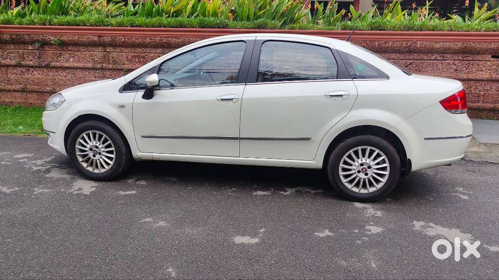 Fist Linea Tjet  petrol 2015 Registration For Sale
