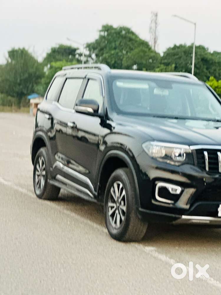 Mahindra Scorpio-n 2.2 Z6 Diesel Mt 7 Str, 2024, Diesel