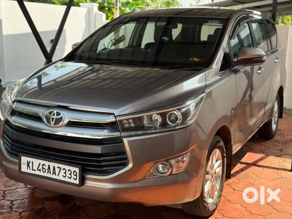 Toyota Innova Crysta 2018 Diesel Well Maintained