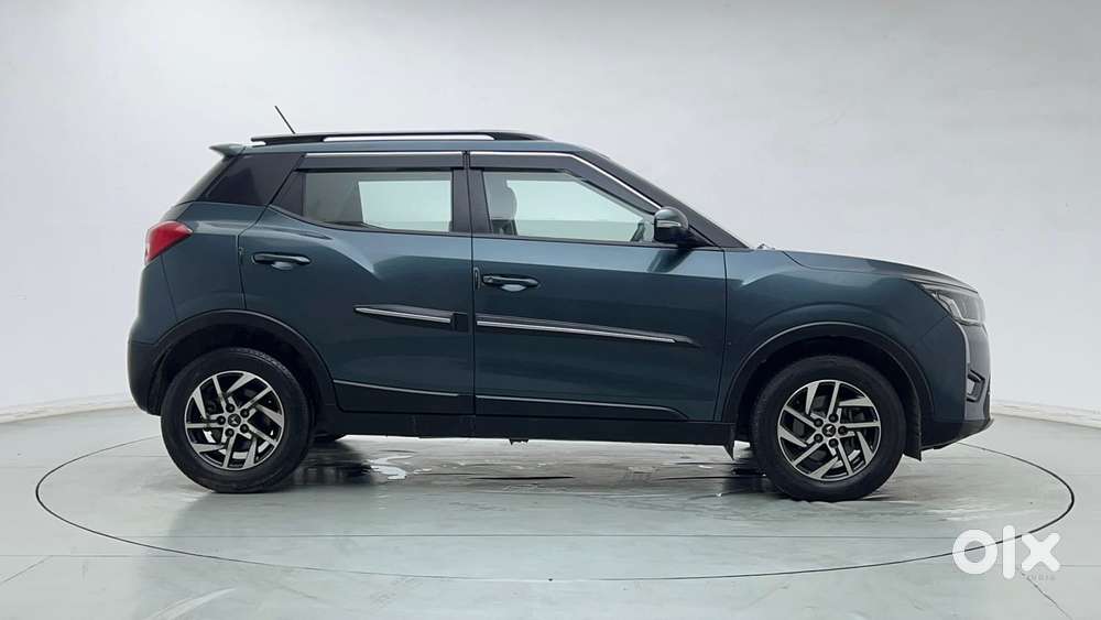 Mahindra Xuv300 W8 Option, 2023, Petrol