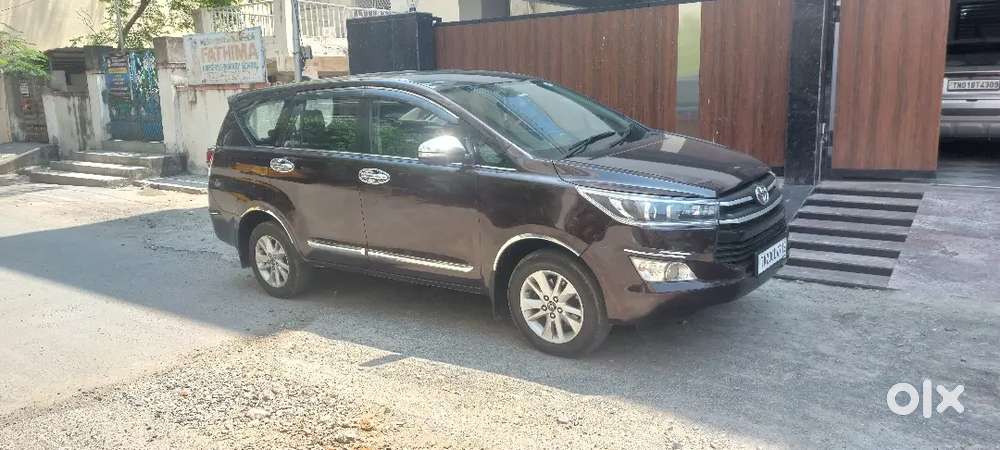 Toyota Innova Crysta