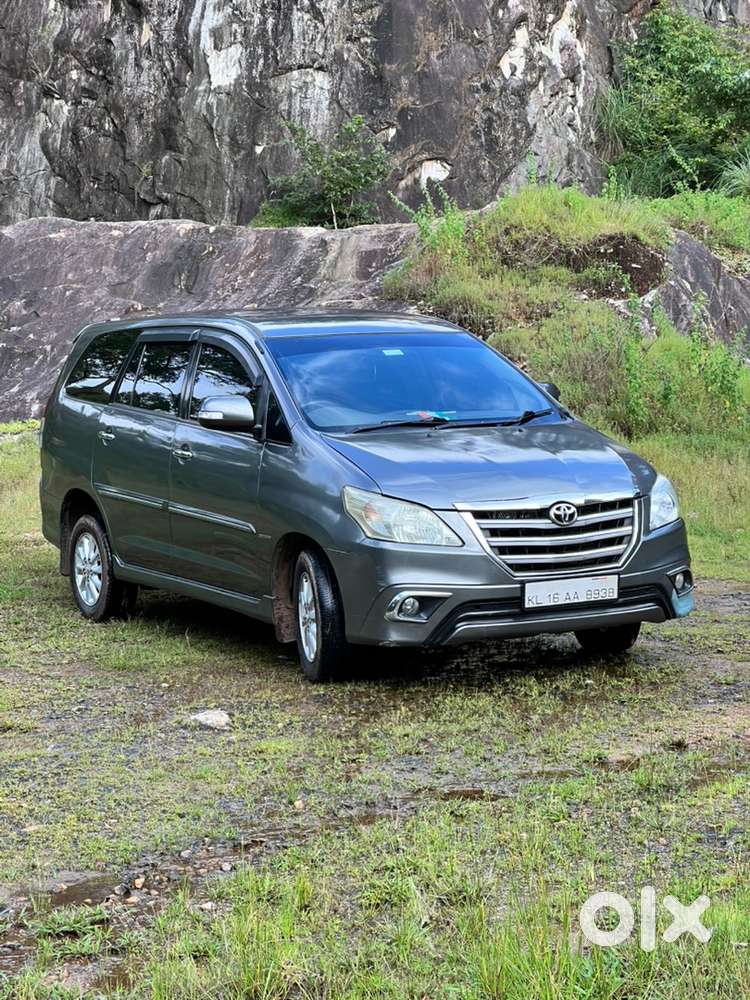 2013 Toyota Innova Diesel Manual 7 Seater